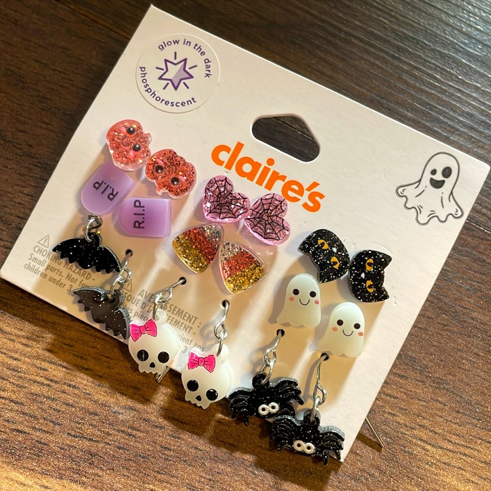 ⚜️Claire’s Multi Pack Halloween Themed Earrings! NWT!
